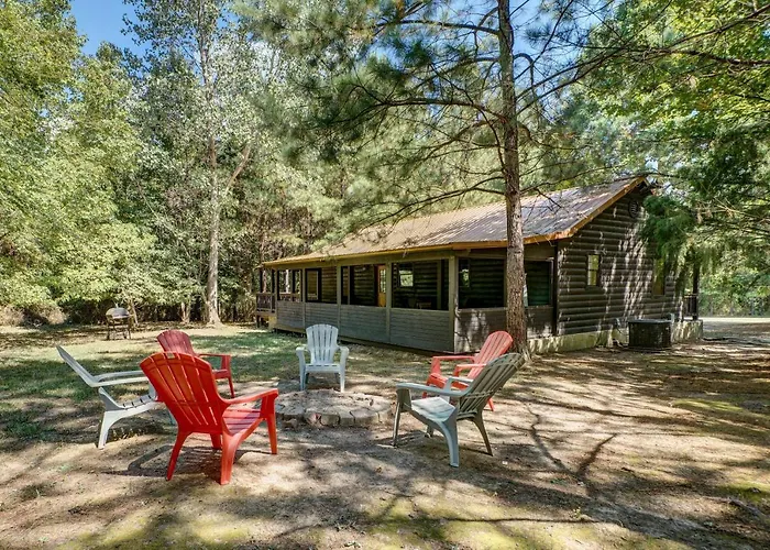 Private Broken Bow Cabin With Hot Tub And Gazebo!
