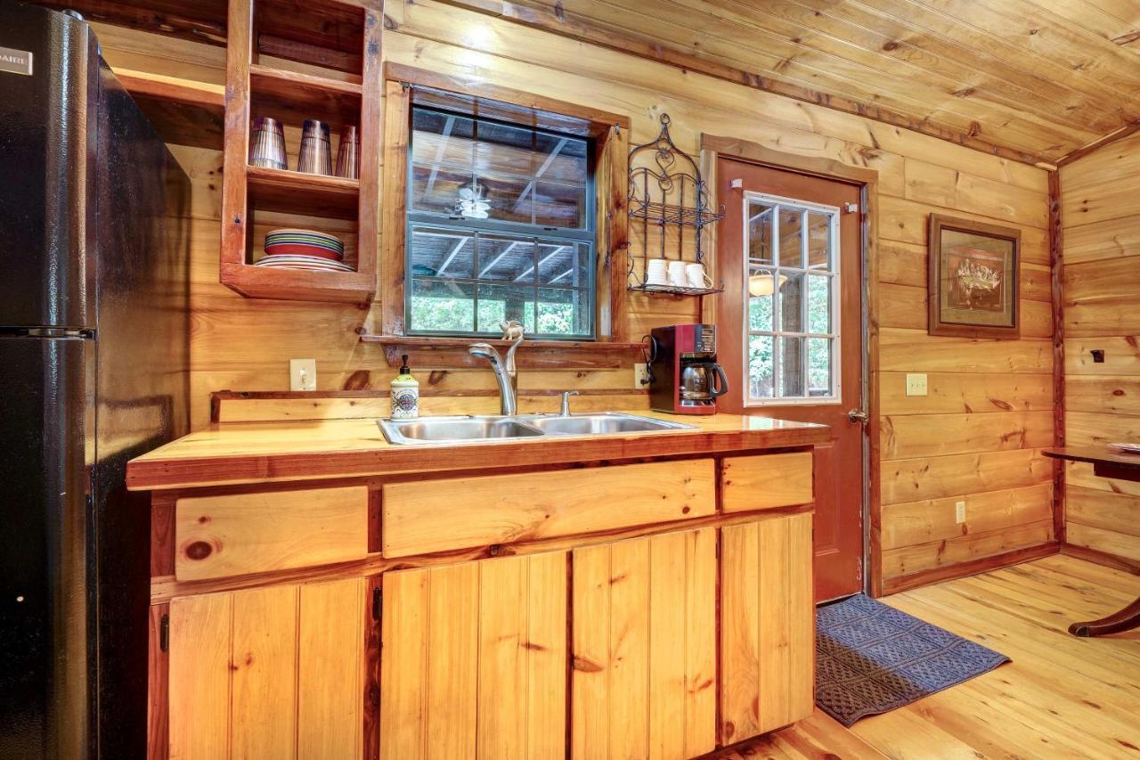 Holiday home Private With Hot Tub And Gazebo!