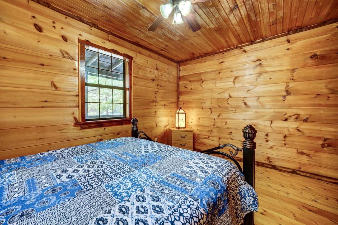 Private With Hot Tub And Gazebo! *