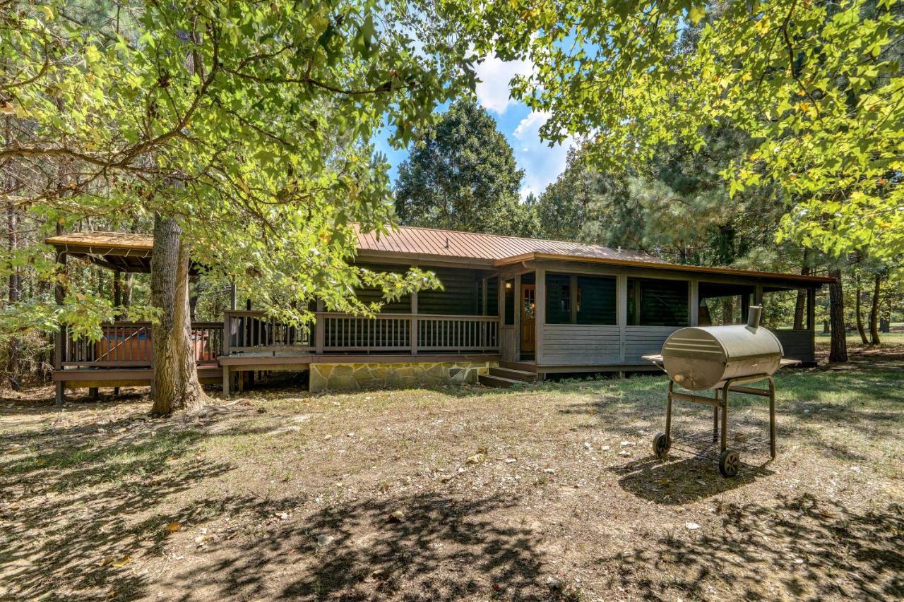 Private With Hot Tub And Gazebo! *
