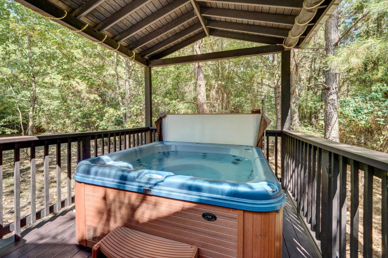 Holiday home Private With Hot Tub And Gazebo!